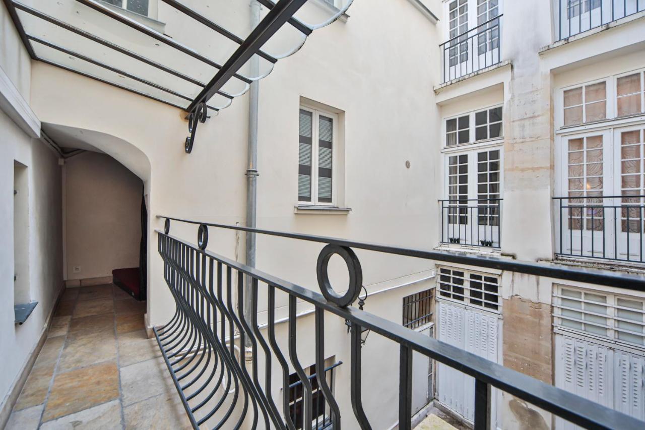 Studio 2pers#saint Germain#musee Du Louvre * Parigi
